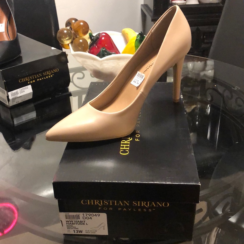 Size 13 Christian Siriano nude pump